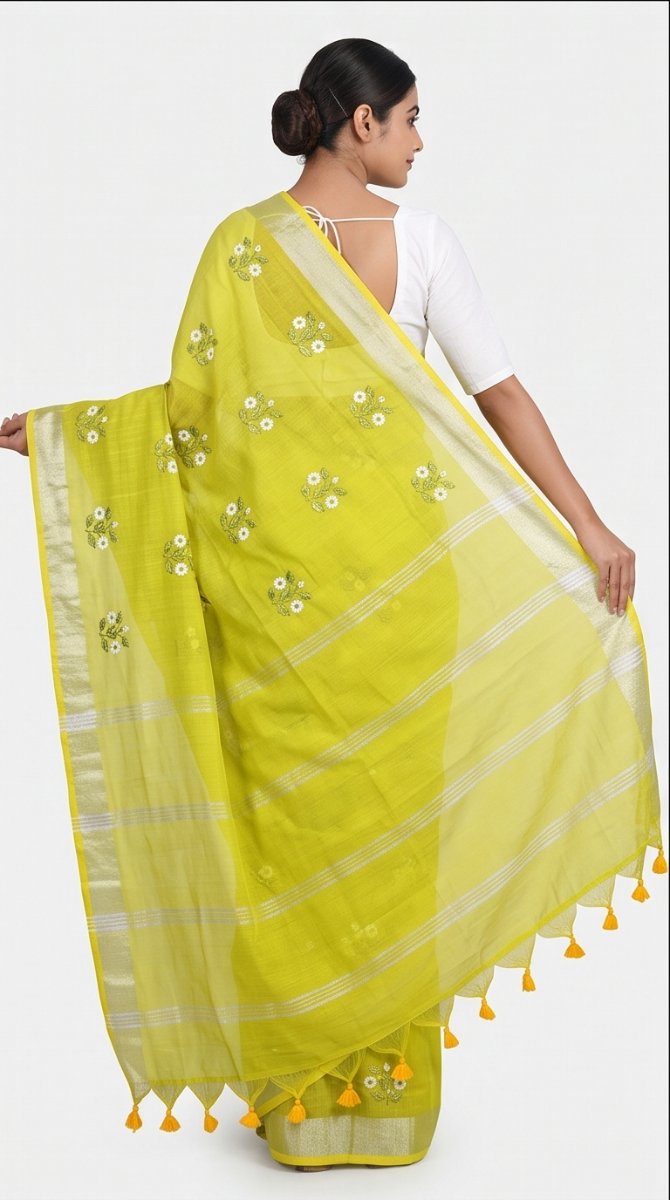 EMBROIDERY ON LINEN SAREE - View 21
