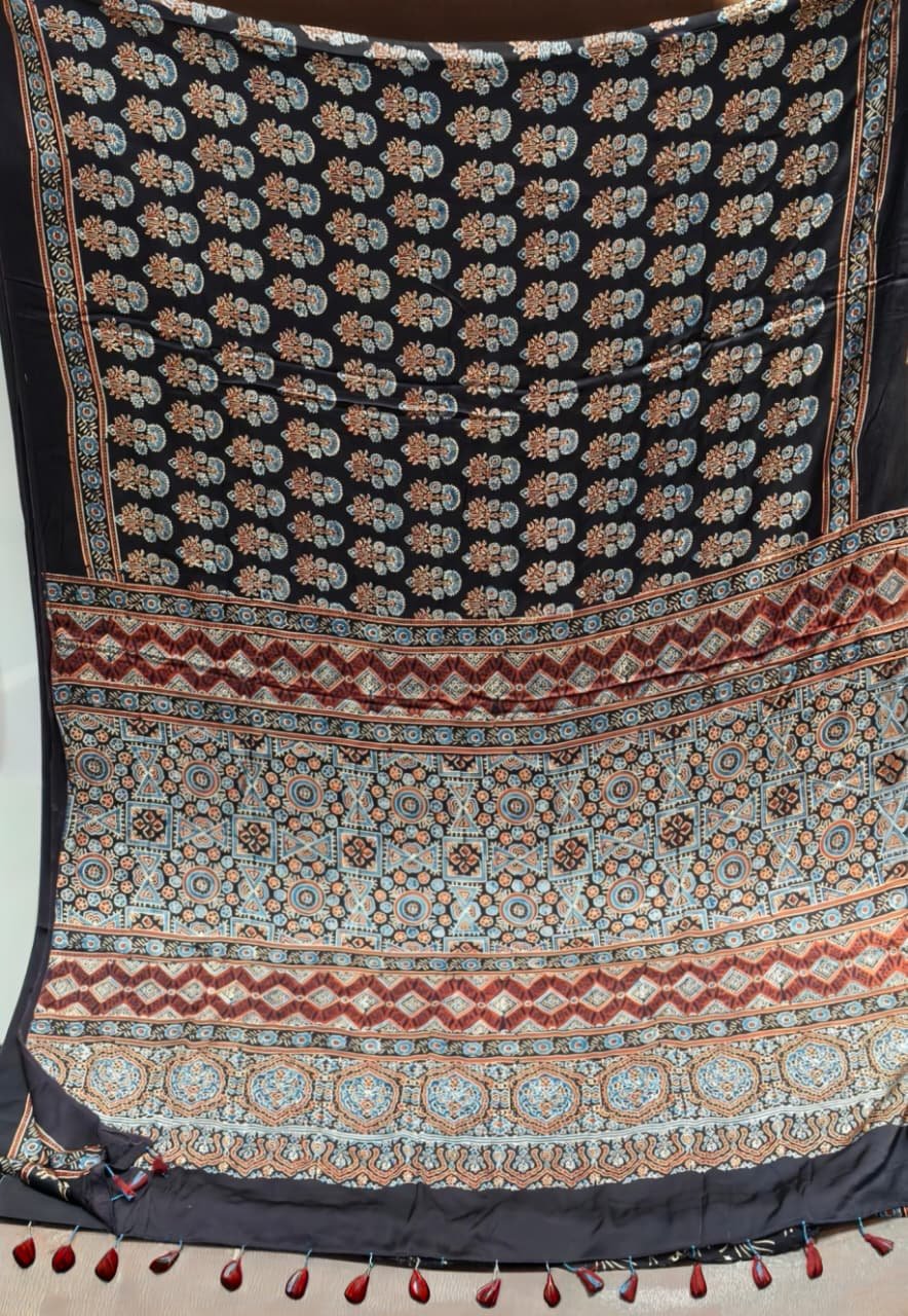 MODAL AJRAKH BLOCK PRINT SARE - View 5