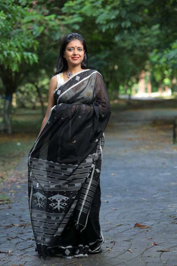 Black Khadi Saree - Image 3