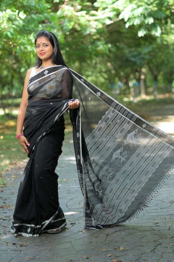 Black Khadi Saree - Image 2