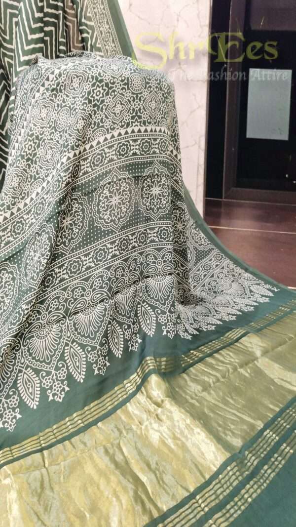 Bottle Green Zig-Zag & Floral Ajrakh Printed Modal Silk Saree - Image 4