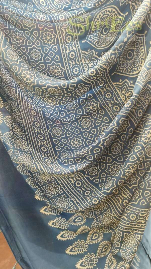 Modal Silk Saree - Image 3