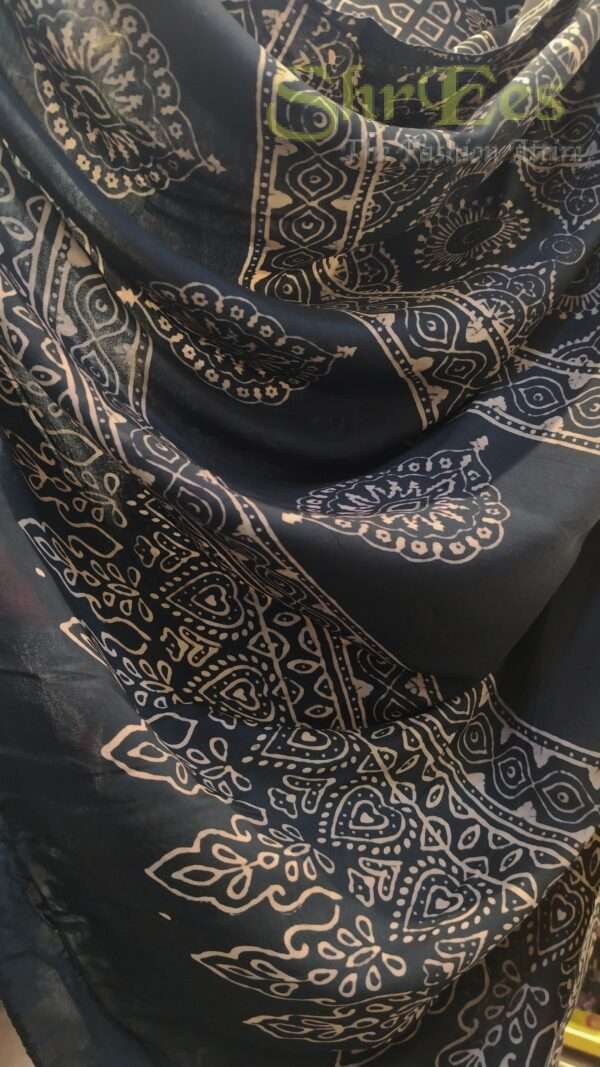 Modal Silk Saree - Image 2